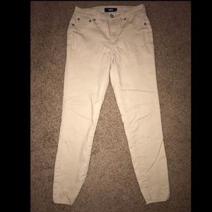 aeropostale skinny khakis ✰
